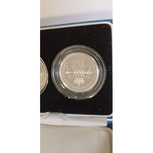 26 - Royal Mint 1989 £2 silver proof two coin set bill of Rights & Claim of Right with COA and in origina... 