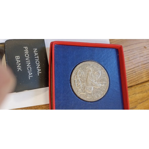 29 - Selection of collectable coins to include Churchill and more see photos