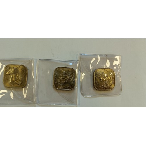 32 - Selection of collectable coins