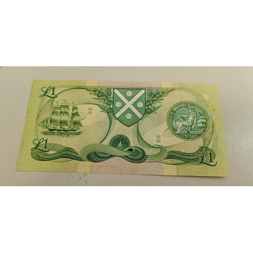 38 - Royal bank of Scotland £1 notes 1974 & 1978 uncirculated