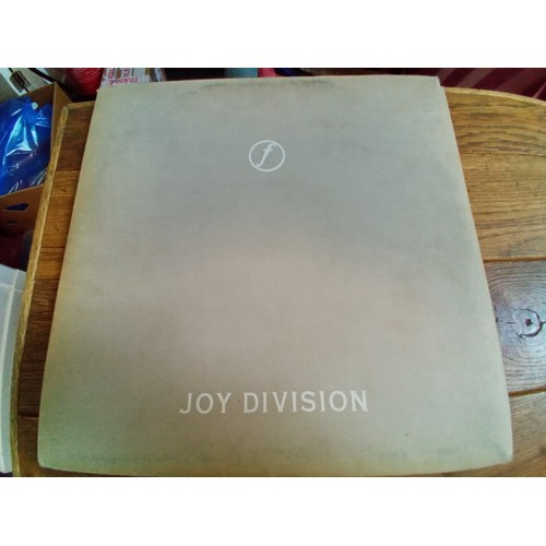 47 - 2 LP records The Undertones Hypnotised & Joy Division