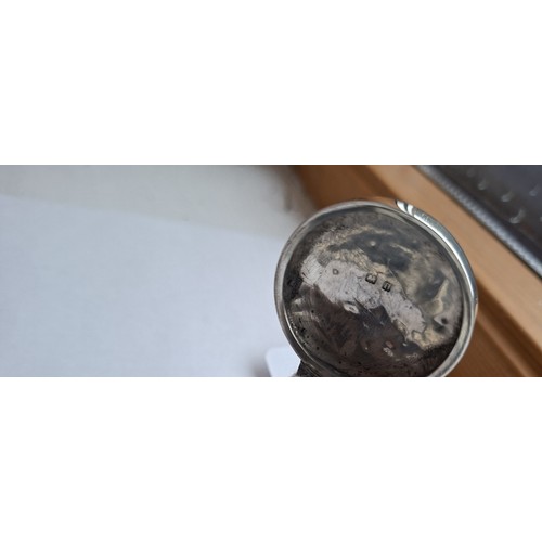 45 - 1911/12 silver Birmingham ink well with liner