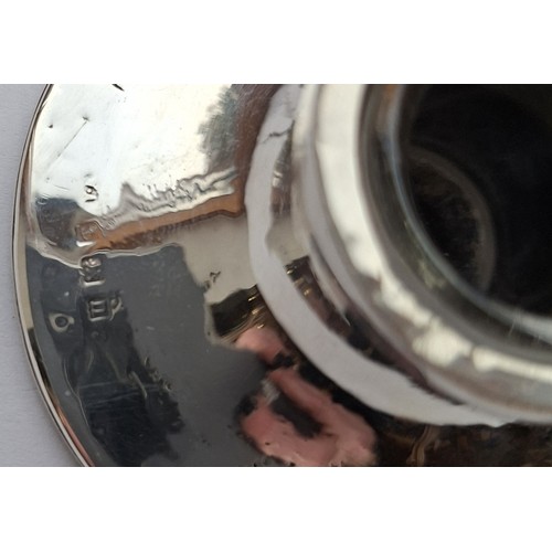 45 - 1911/12 silver Birmingham ink well with liner