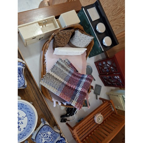 81 - Good selection of dolls house furniture