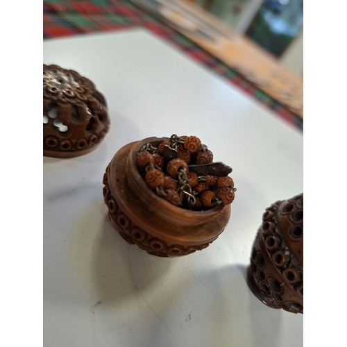 98 - Vintage hand carved egg shaped rosary beads and case, plus antique hand carved Coquilla Nut thimble ... 