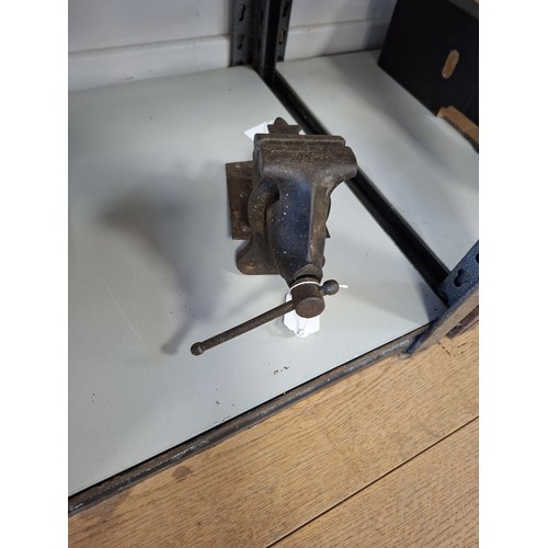 Vintage desktop vice