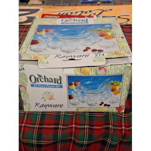 274 - Rayware Orchard 26 piece punch set