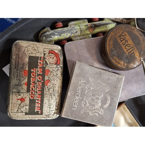 276 - Tray of mixed items