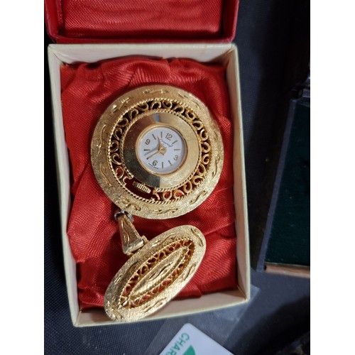 276 - Tray of mixed items