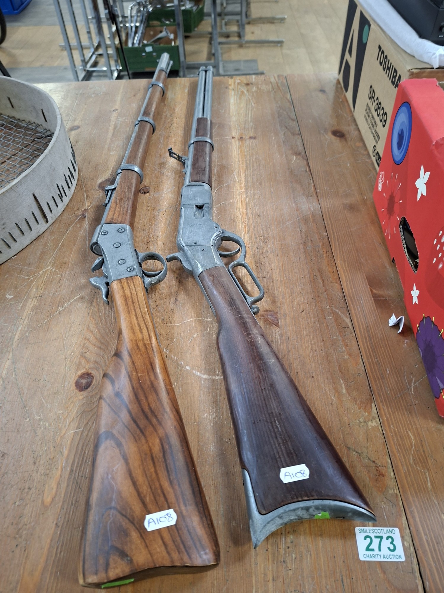 Replica Winchester & replica Remington rifles
