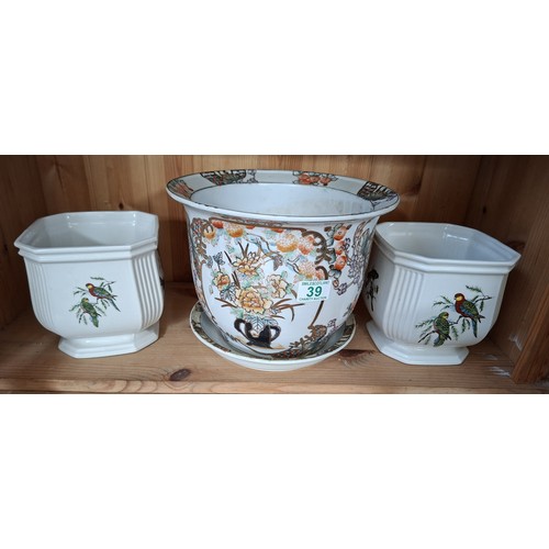 39 - 3 x Ceramic plant pots