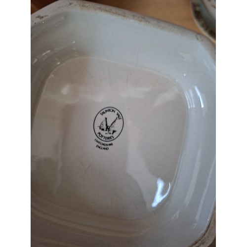 39 - 3 x Ceramic plant pots