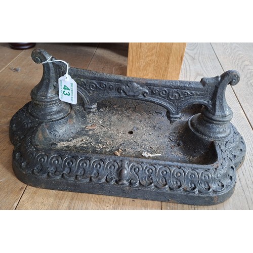 43 - Cast iron boot scraper