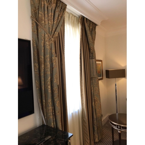 1958 - 2 x Pair Of Gold And Silver Silk Drapes And Jabots With Tie Backs Span 255 x 300cm (Room 401)