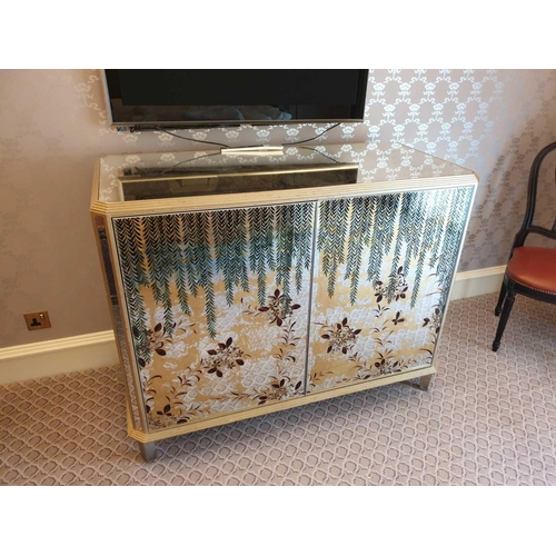 2054 - Coloured Verre Eglomise Sideboard Two Door Internally Fitted With Refrigerator Mini Bar 125 x 58 x 9... 