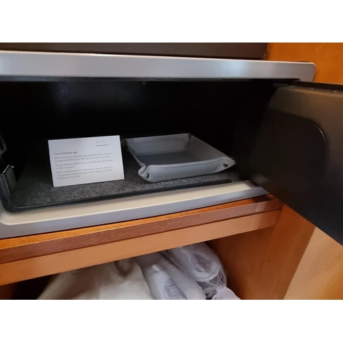 Assa Abloy Elsafe Sentinel II inroom digital safe LED display for