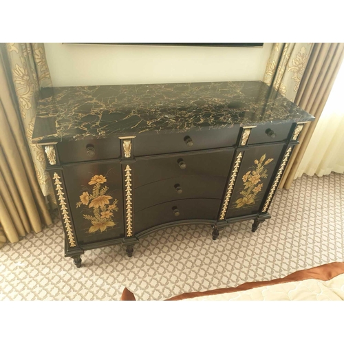 509 - Black Lacquer Hand Decorated Chinoiserie Serpentine Commode By Restall Brown And Clennell The Six Dr... 