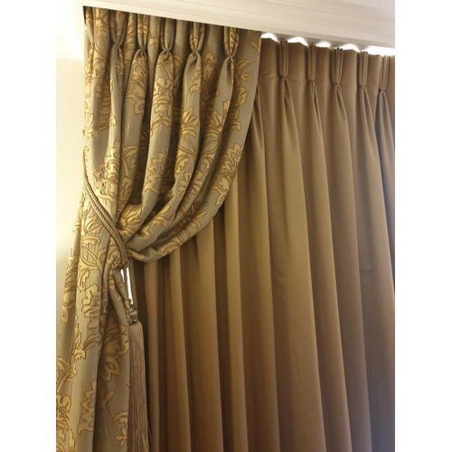 573 - A Pair Of Silk Drapes With Crystal Bead Trim And Gold Woven Floral Design Style Jabots With Tie Back... 