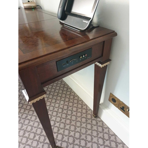 583 - Kingswood Writing Desk / Dressing Table With Two Faux Drawers And Pop-Up Leather Lid Fitted Internal... 