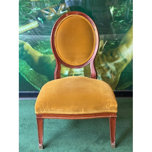 119a - Louis XV style framed and upholstered in gold velvet salon chair 68 x 68 x 105cm (Nb This lot is loc... 