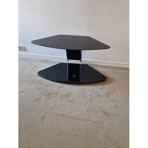 512 - Television stand  modern black glass and lacquered wood and chrome stand 91 x 45 x 50cm (Room 4A)