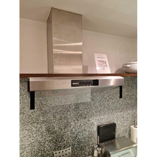 Bosch Series 60 cm Visor Cooker Hood Stainless Steel 3 extraction speeds and illumination (Room 4D)