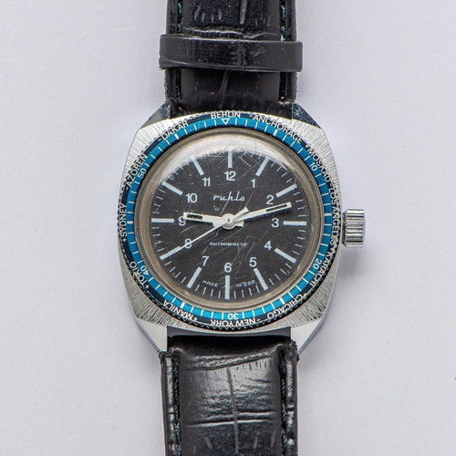 10 - Vintage UMF Ruhla Worldtimer 1970s 

  Ref: N/A 
 

  Mechanism Type: Manual Wind 
 

  Cal: M24 
 
... 