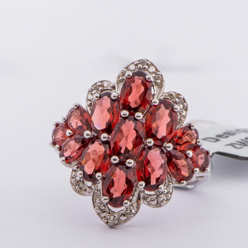 52 - 5.11 Ct Natural Red Garnets and White Topaz Silver Ring, Silver 925, Limited Edition 1 of 155 Pieces... 