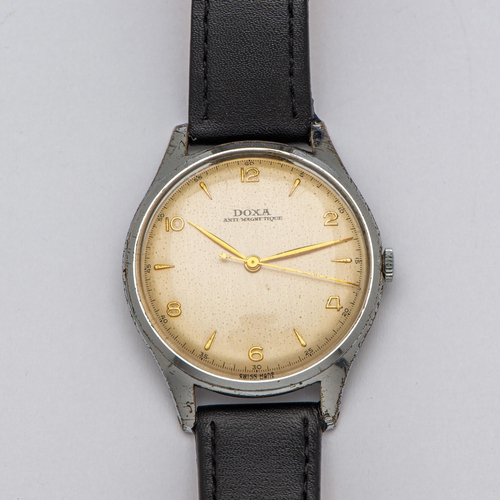 9 - Vintage Doxa Jumbo Antimagnetique Serviced, Swiss Made, Most likely 1960s 

  Ref: 5402547 
 

  Mec... 