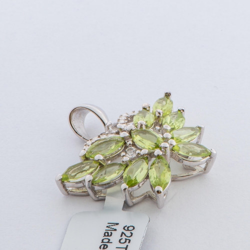 155 - 4.33 Ct Hunan Peridot and White Topaz Silver Pendant, Sterling Silver, Limited Edition 1 of 350 Piec... 