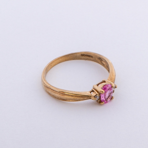 167 - 0.56 Cts Natural Pink Sapphire and Diamond Gold Ring, 9K Gold, Size N to O 

  Metal: Yellow Gold 9K... 