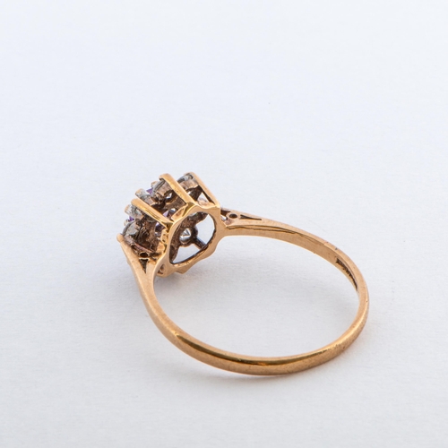 178 - Cubic Zirconia Ring 9K Gold Size N 

  Metal: Yellow Gold 9K/375 
 

  Weight: 1.60 grams 
 

  Size... 