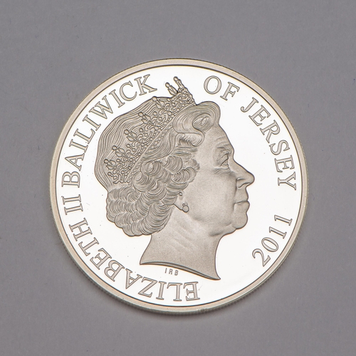 230 - 2011 UK 5 Pounds - Elizabeth II 500th Anniversary-Launch of the Mary Rose, With Box, Sterling Silver... 