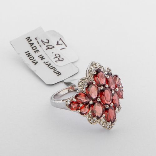 52 - 5.11 Ct Natural Red Garnets and White Topaz Silver Ring, Silver 925, Limited Edition 1 of 155 Pieces... 