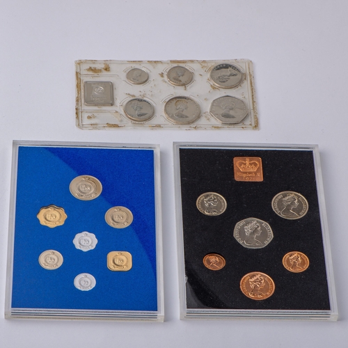 96 - 1977 Isle of Man, 1971 Great Britain and Norther Ireland, and 1971 Ceylon Coinage Collections, All o... 