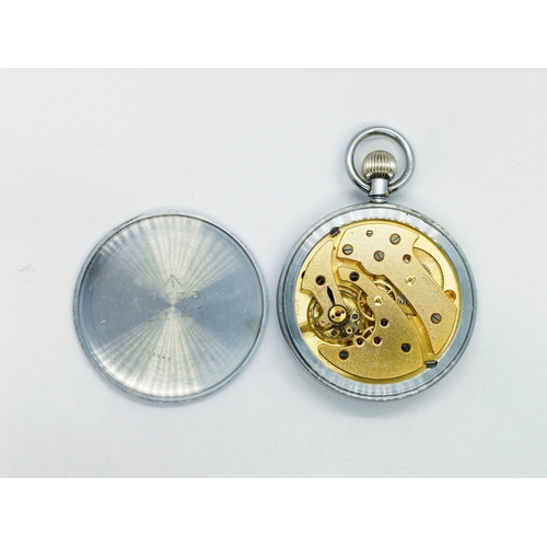 274 - Jaeger-LeCoultre WW2 Military GSTP F048132 Pocket Watch in Protective Case Ref: 235307 

  Mechanism... 