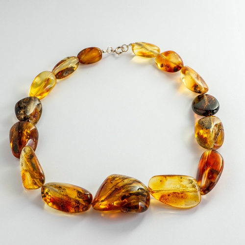 12 - Stately Transparent Natural Baltic Amber Necklace with Silver Clasp. Colours slightly vary from deep... 