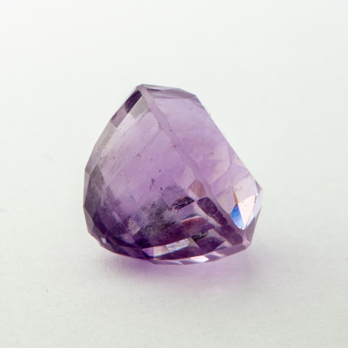 163 - 19.83 Cts Natural Amethyst, American International GemLab (AIG) Gemstone Report Attached 

  Weight:... 