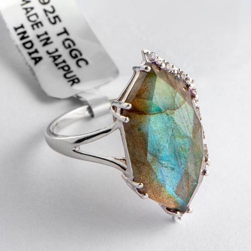 167 - 13.80 Ct Natural Labradorite and White Topaz Silver Ring, Silver 925, Limited Edition 1 of 99 Pieces... 