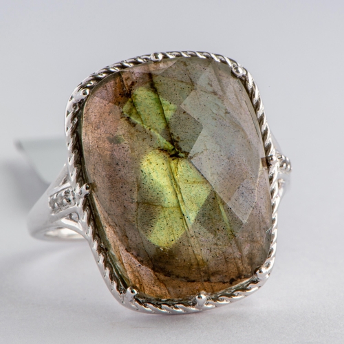 229 - 16 Ct Natural Labradorite and White Topaz Silver Ring, Silver 925, Limited Edition 1 of 100 Pieces, ... 