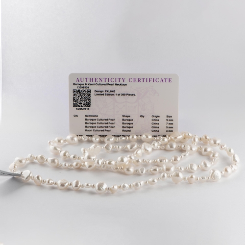 274 - Baroque and Kaori Cultured Pearl Necklace, TGGC Certificate of Authenticity 

  Weight: 44.30 gram 
... 