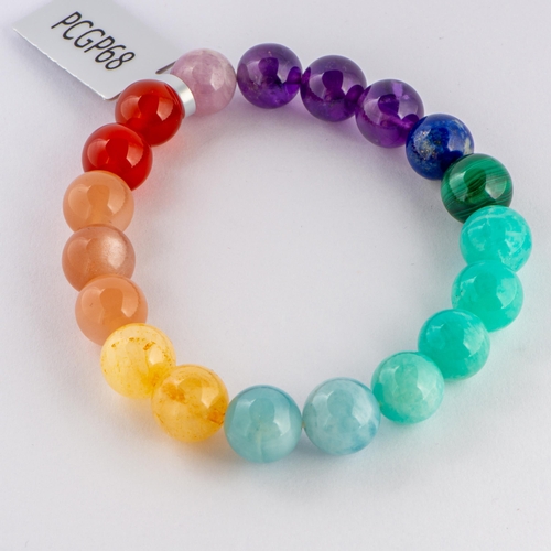 278 - 141 Ct Natural Rainbow Gemstones Stretchable Bracelet, TGGC Certificate of Authenticity 

  Weight: ... 