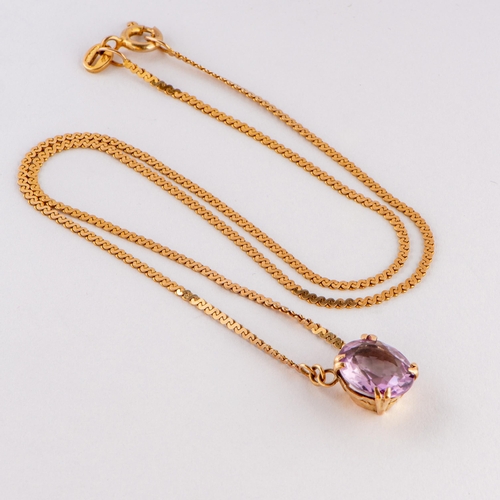 300 - Amethyst Gold Necklace, Gold 375/9K 

  Metal: Gold 375/9K 
 

  Weight: 3.75 gram 
 

  Size/Measur... 