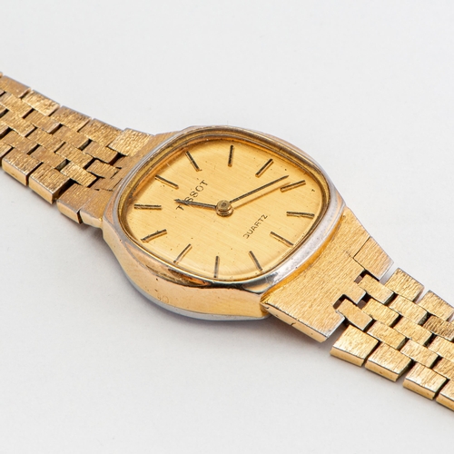 301 - Ladies Watch Tissot, Quartz, Steel Gold Plated

  Ref: N/A 
 

  Mechanism Type: quartz 
 

  Cal: 2... 