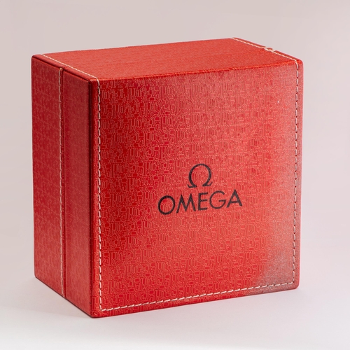 302 - Original Omega Watch Box, With original Omega Guarantee and Certificate cards. 13.6x13.6 mm 
Conditi... 