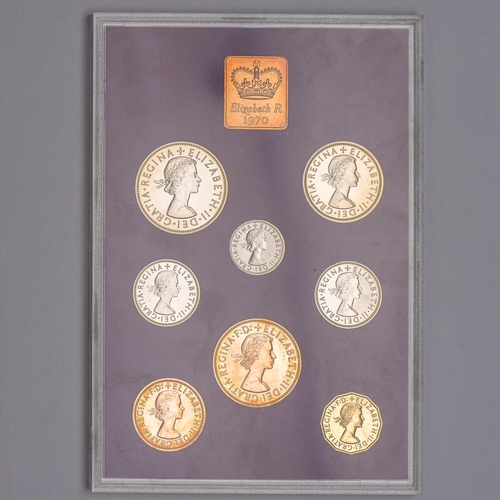 95 - 1970 Coinage of Great Britain and Northern Ireland Collection, All of Them are in One Cover 

  Cond... 