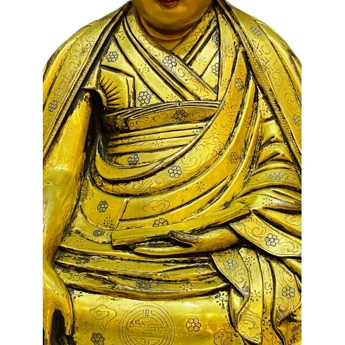 20019 - A Chinese bronze made gilt Buddaha, 16/17th Century Pr. Size:(Height34cm) Condition:(Good Condition,... 