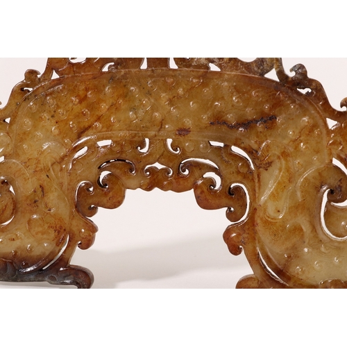 20047 - A Chinese jade ornament, 18th/19th Pr Size:(Length14cm, Width8.5cm, ) Condition:(Good Condition, no ... 