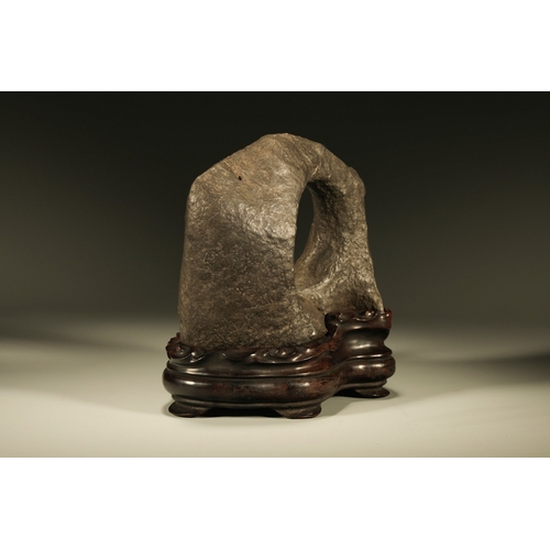 20054 - A Chinese stone ornament, 17th Pr. Size:(Height16cm, Width12cm, Length16cm) Condition:(Good Conditio... 