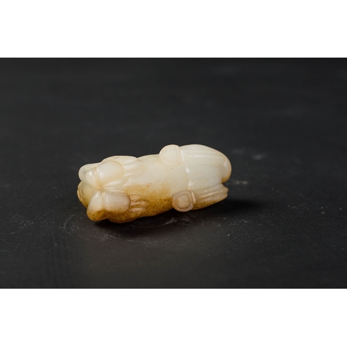 20083 - A Chinese jade ornament, 18th/19th Pr Size:(Length7.3cm, Height4.5cm,Wieght103g) Condition:(Good Con... 